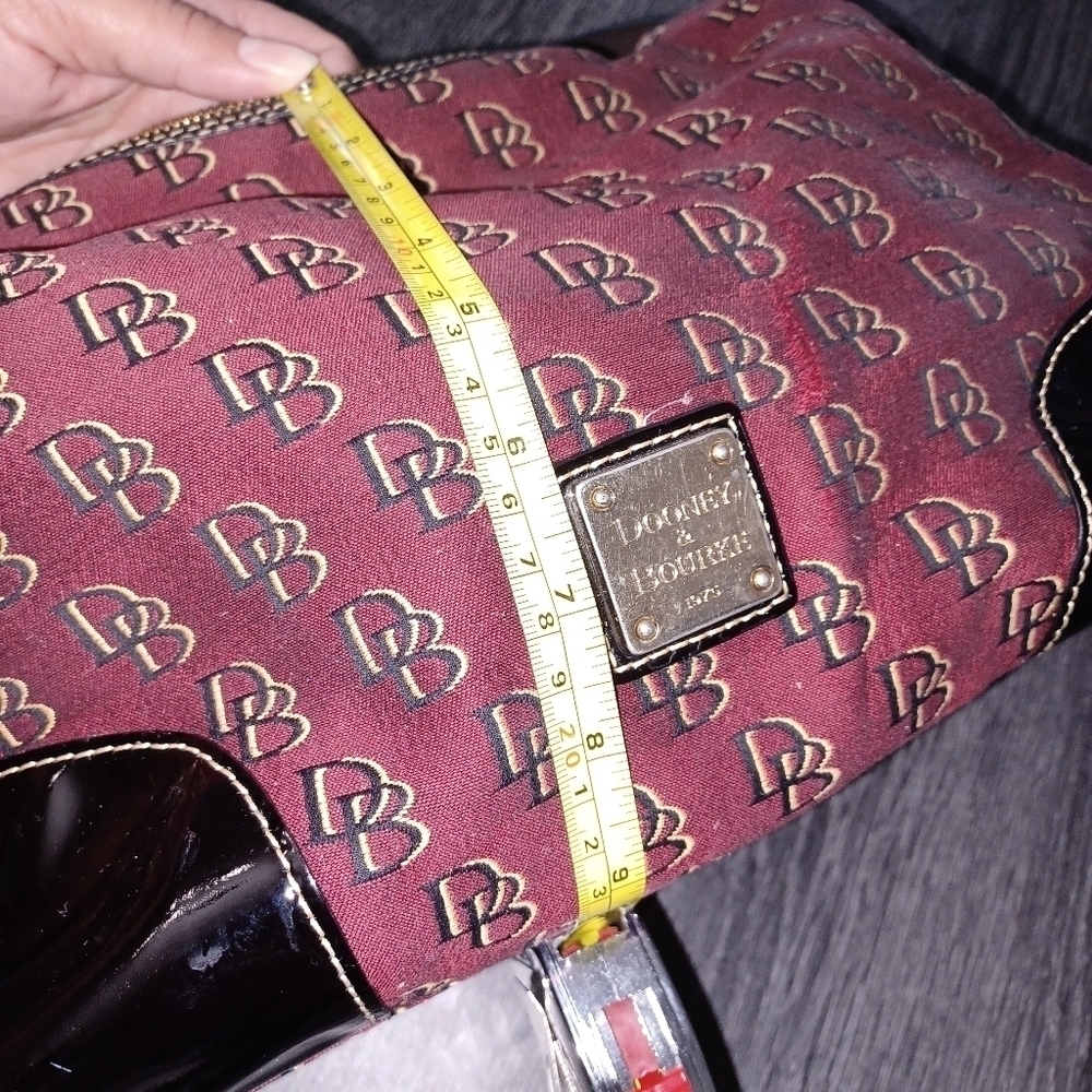 Dooney & Bourke - Used-  Full Size Canvas Purse - Picture 16 of 16